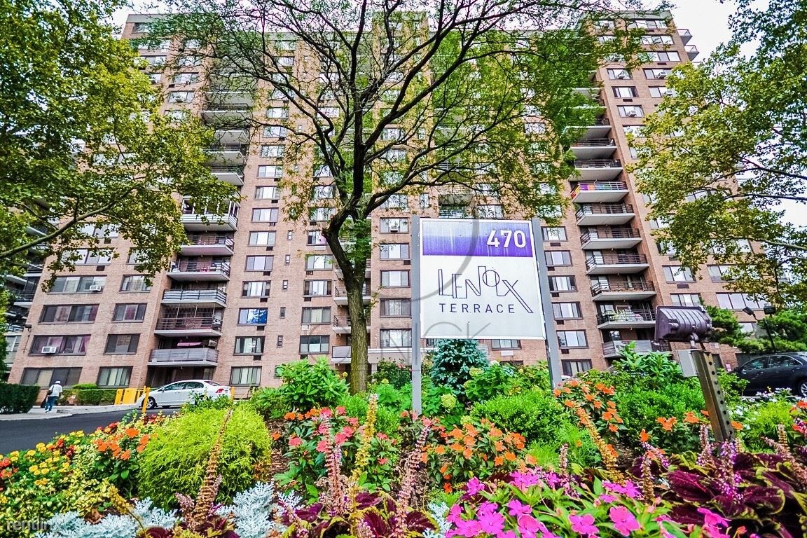 Foto del edificio - 470 Malcolm X Blvd