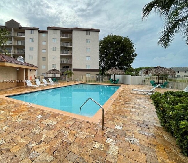 Building Photo - 15231 SW 80th St