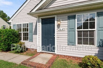 Building Photo - 3649 Dashiel Dr