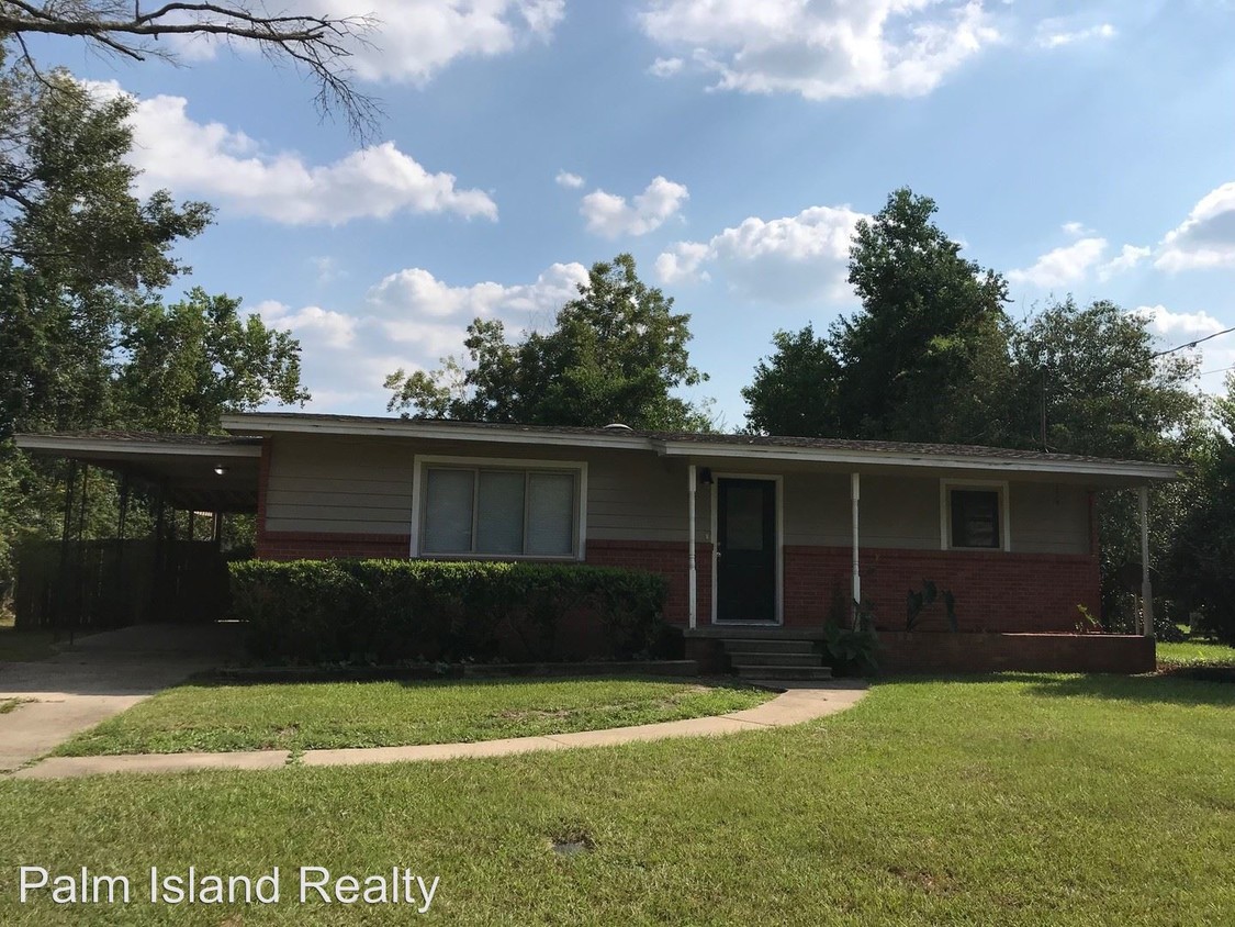 Primary Photo - 2 br, 1 bath House - 6457 Sellers Dr