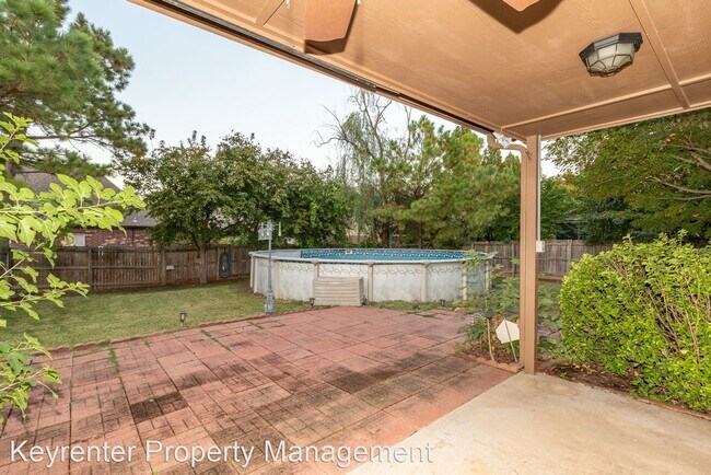 Foto del edificio - 5 br, 2.5 bath House - 9209 E 77th St S