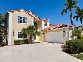 Building Photo - 10579 Pebble Cove Ln