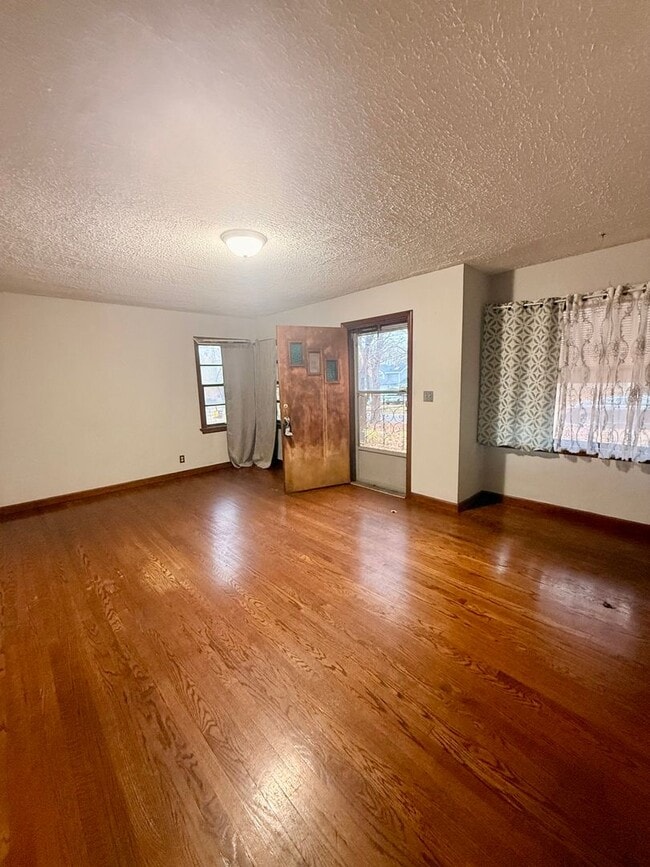 Foto del edificio - 414 N Johnston Ave