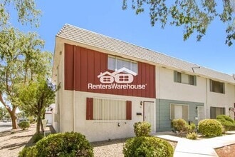 Building Photo - 661 Greenbriar Townhouse Way