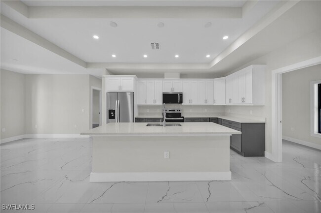Foto del edificio - 636 Ladd St