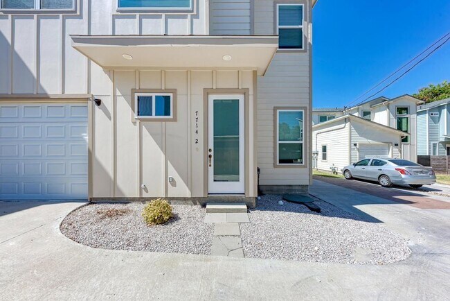 Foto del edificio - 7714 Watson St