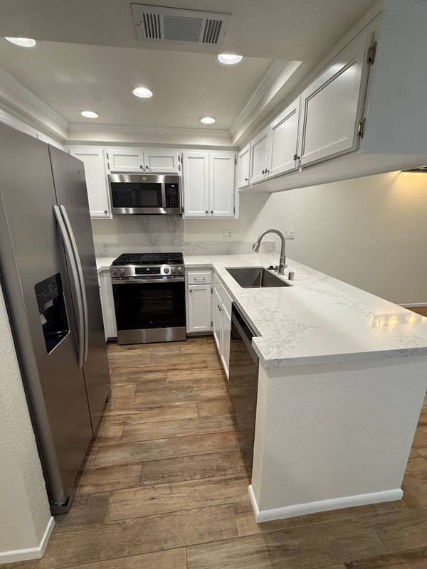 Building Photo - 43334 32nd St W