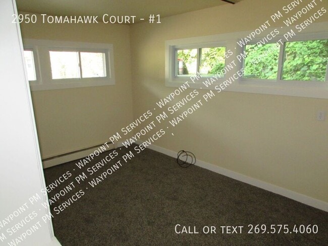 Building Photo - 2950 Tomahawk Ct