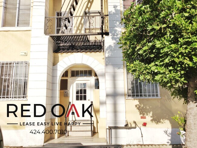 Building Photo - Gorgeous Remodeled Studio With Stainless S...