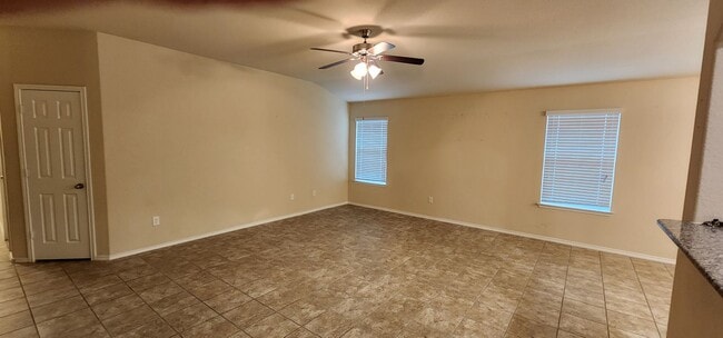 Foto del edificio - Beautiful 3 Bedroom House