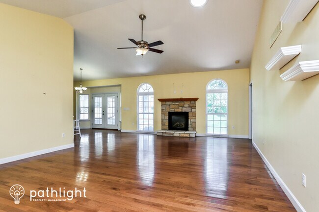Building Photo - 1125 Winter Lake Drive, Fenton, MO, 63026