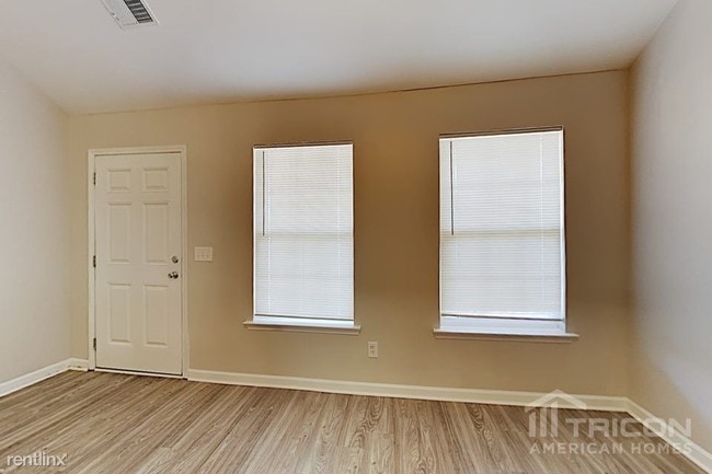 Building Photo - 227 Cinnamon Hills Ln