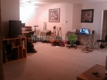 Primary Photo - 1253 Federal Ave