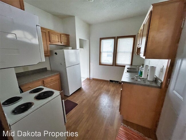 Building Photo - 3 br, 2 bath House - 512 N Edmunds