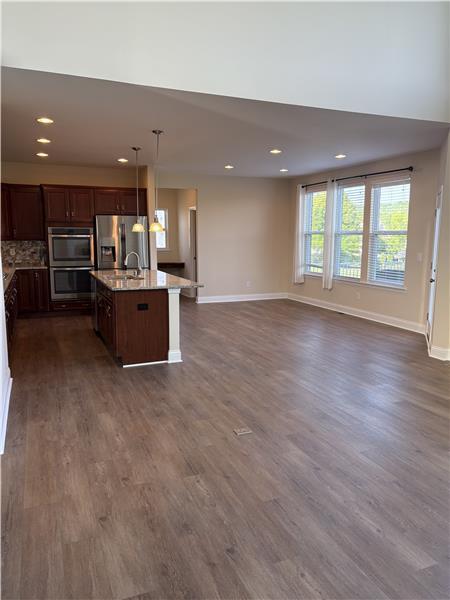 Building Photo - 8533 Crozat St