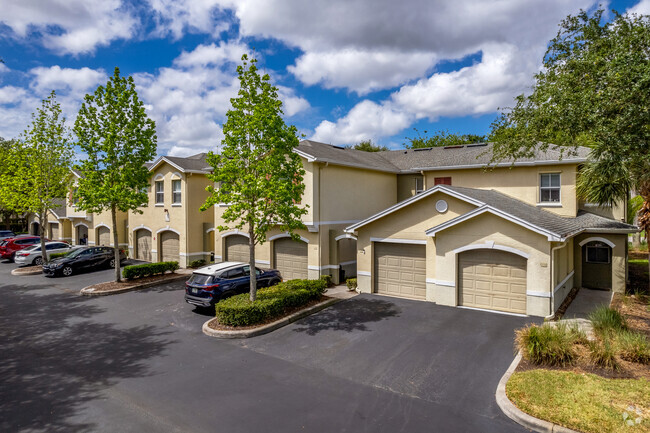 Lansbrook Village Condominiums