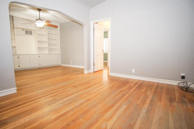 Building Photo - 3515 Okeefe Dr
