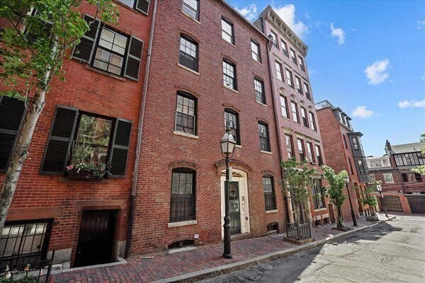 Foto del edificio - 130 Myrtle St