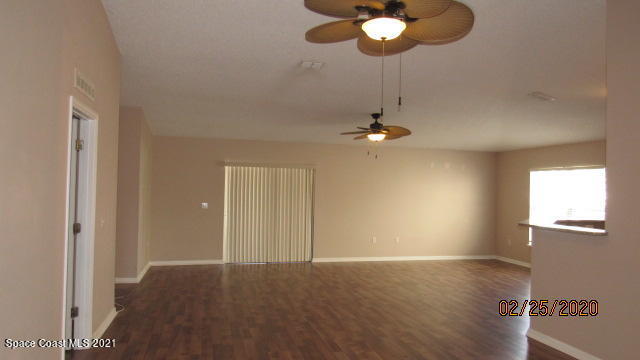Foto del edificio - 1724 Sawgrass Dr SW