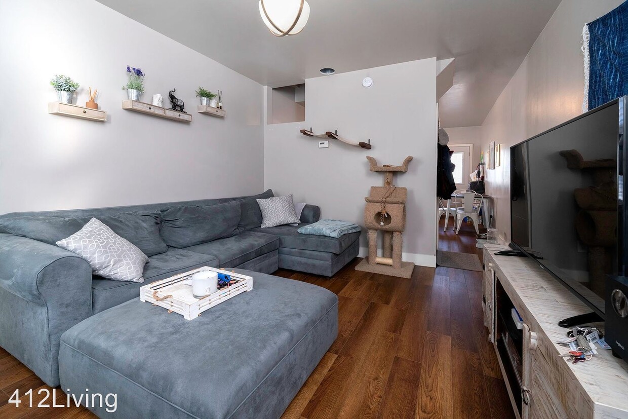 Primary Photo - 1 br, 1 bath House - 2833 Mary Street