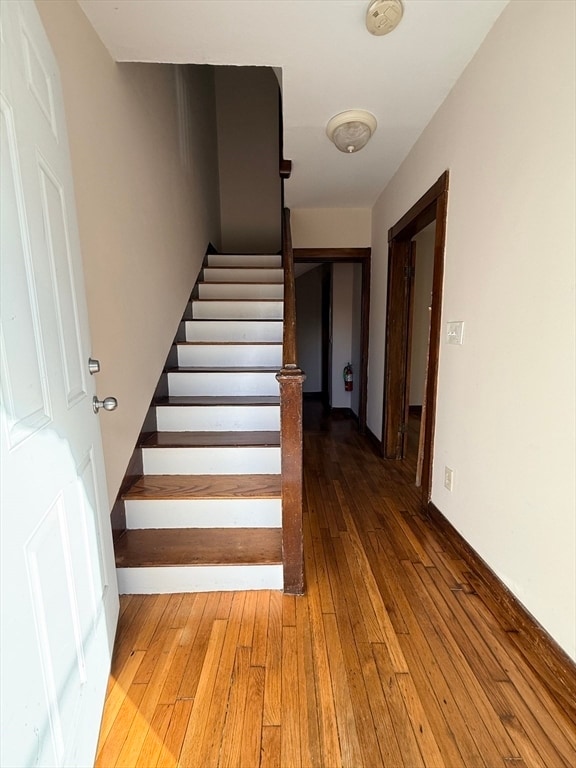 Building Photo - 5 Oakland St