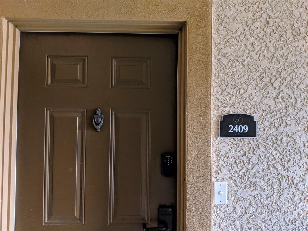Foto principal - 8020 Tuscany Way