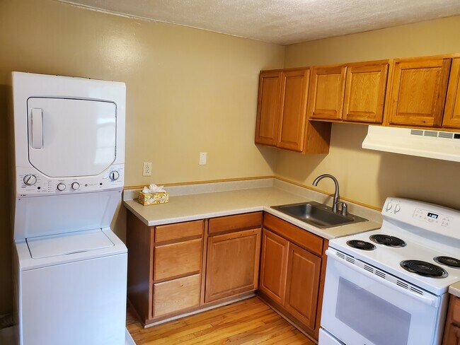 Building Photo - 20901 Hermanville Rd