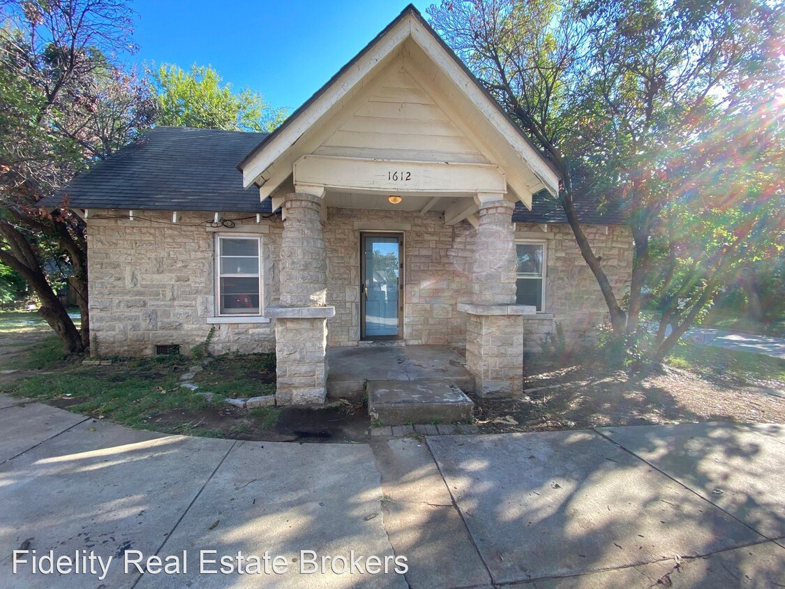Primary Photo - 1 br, 1 bath House - 1612 N Ross