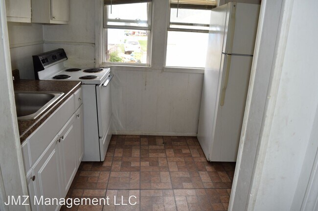 Foto del edificio - 2 br, 1 bath House - 426 Genessee St Unit- 3