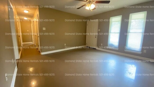 Building Photo - 1116 Towering Oaks Dr