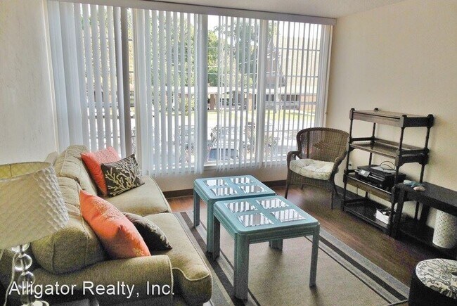 Foto del edificio - 1740 NW 3rd Pl