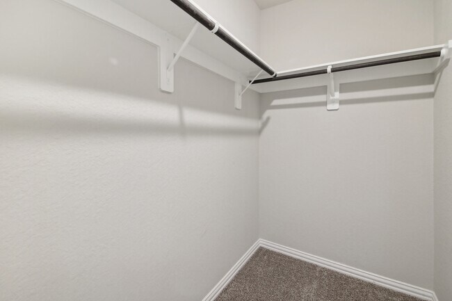 Foto del edificio - 15863 Sundew Prairie Dr