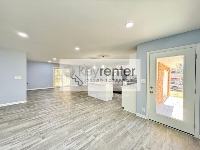 Building Photo - 33 Brumby Rd