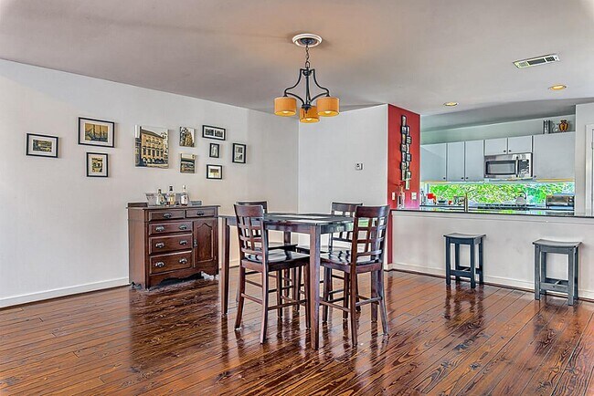 Foto del edificio - 2605 Calumet St