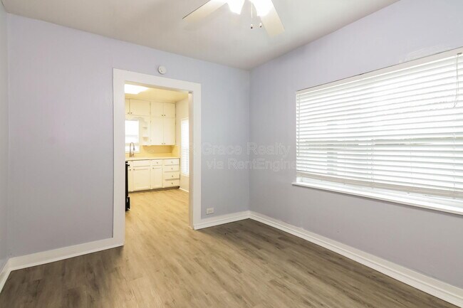 Foto del edificio - 724 Rocky Rdg