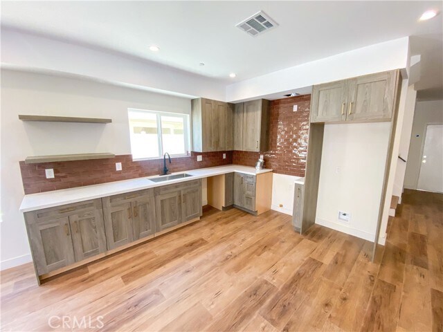 Primary Photo - 1839 S Gramercy Pl