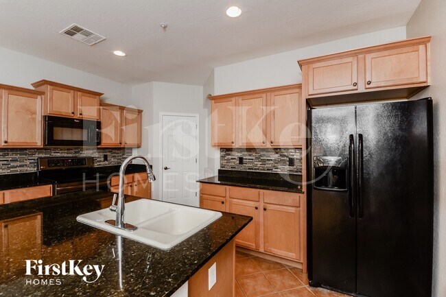 Foto del edificio - 18505 Verdin Rd