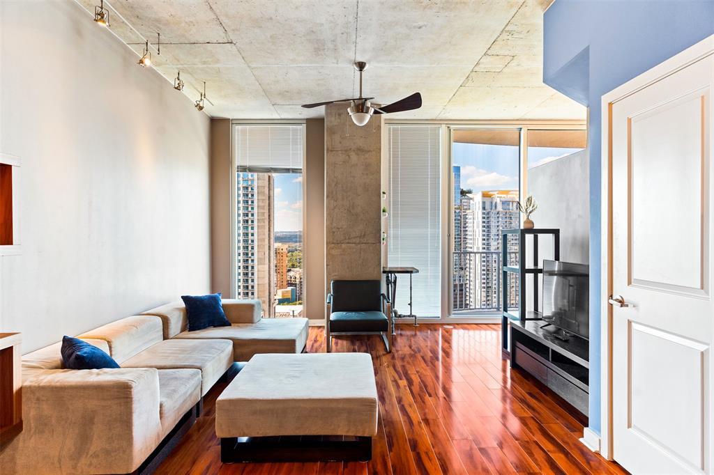 Foto principal - 360 Nueces St