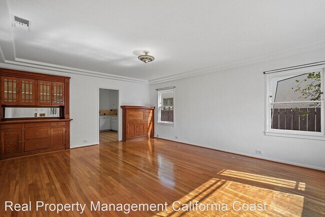 Foto del edificio - 2 br, 1 bath House - 2132 Glencoe Avenue