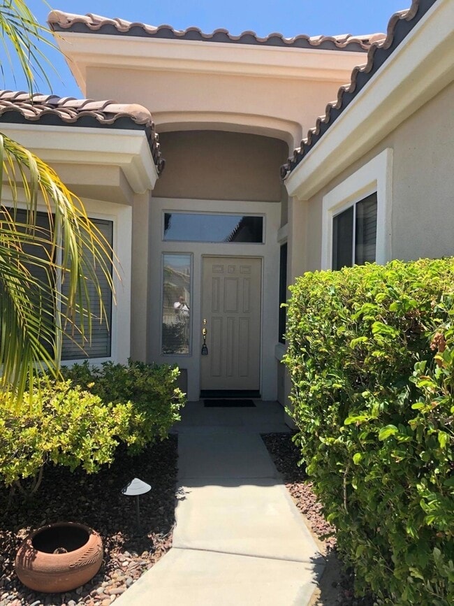 Building Photo - 78853 Tamarisk Flower Dr