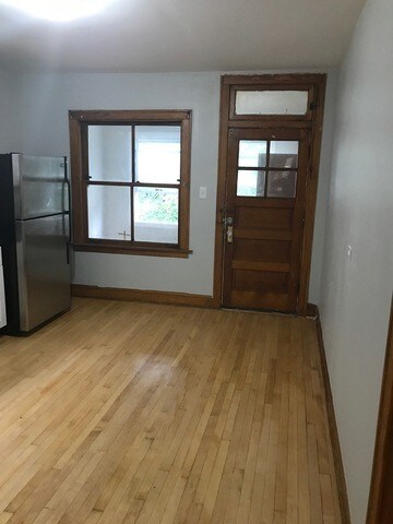 Foto del edificio - 1746 N Keystone Ave