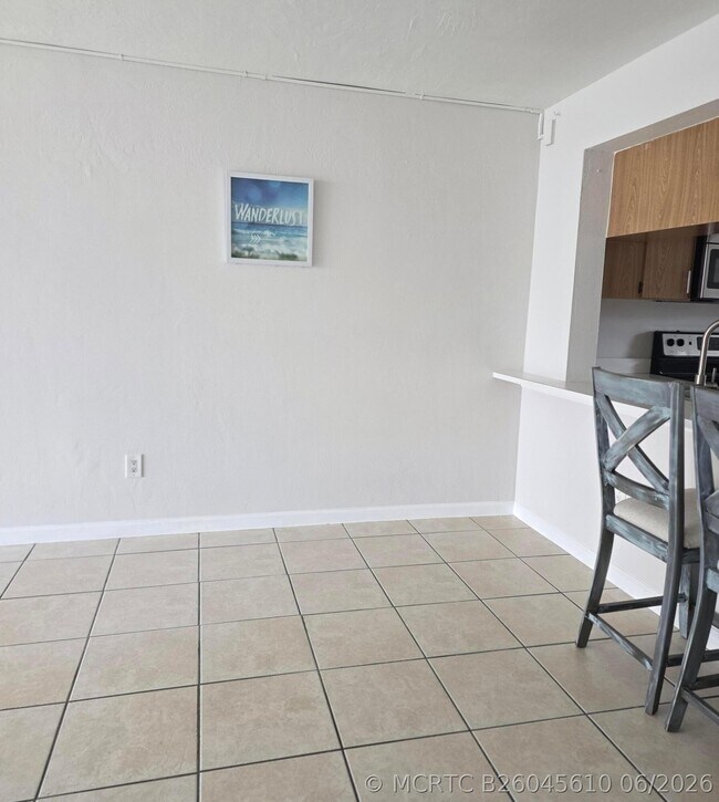 Building Photo - 1503 Palm Beach Trace Dr