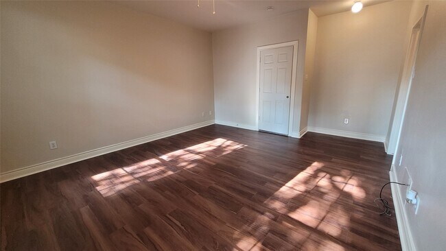 Foto del edificio - 3410 Cline St