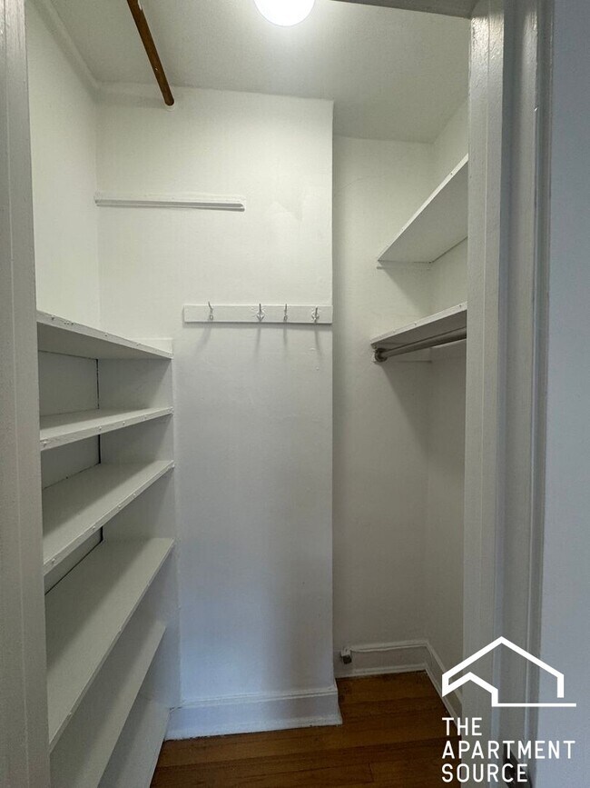 Foto del edificio - 201 Kedzie St