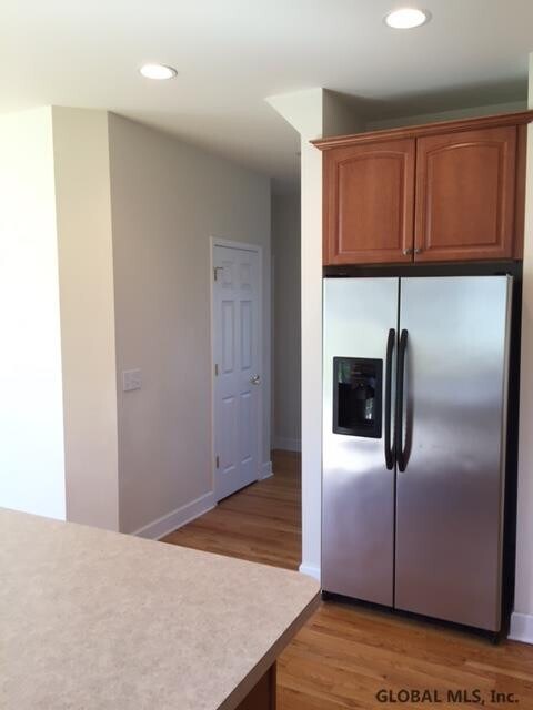 Building Photo - 15 Outlook Dr S