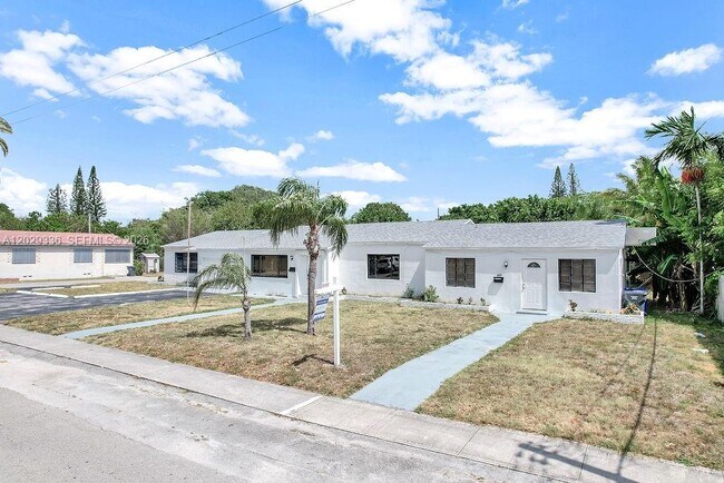 Foto del edificio - 2415 Pierce St
