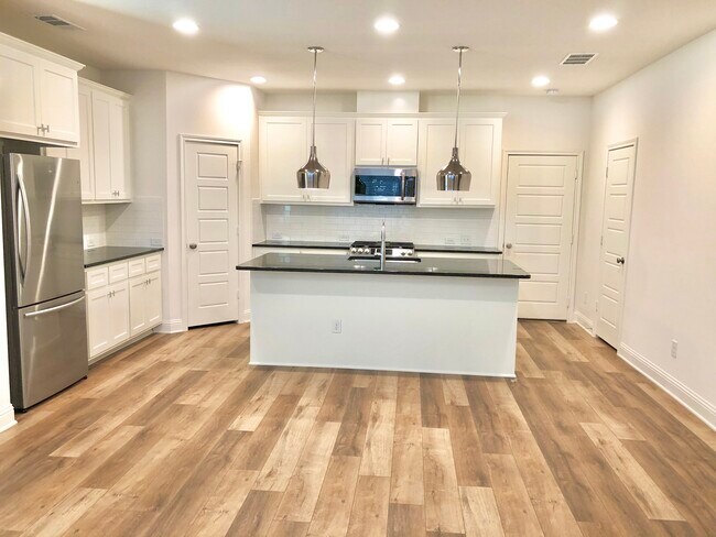Stainless Steel Appliances Included - 202 Sunset Ln