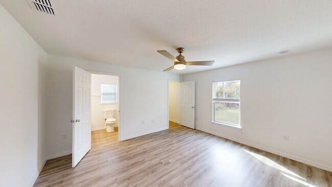 Foto del edificio - Cute 3/2 Home for Rent In Palm Coast