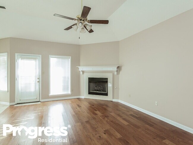 Building Photo - 8693 Bell Ridge Dr