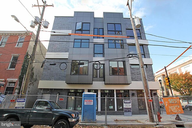 Building Photo - 1600 South St